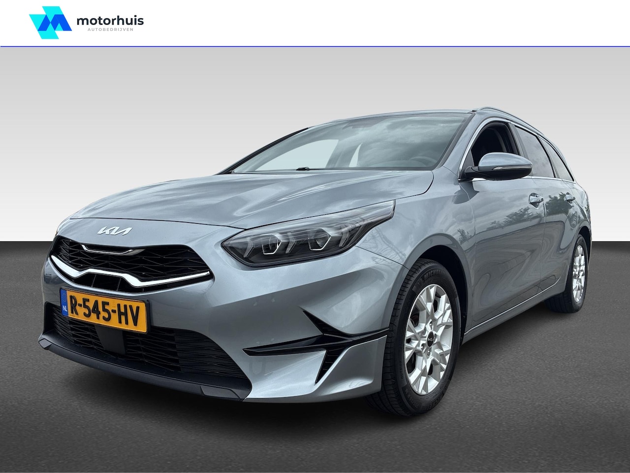 Kia Cee'd Sportswagon - Ceed 1.5 T-GDi DynamicPlusLine {uitgelichte-opties} - AutoWereld.nl