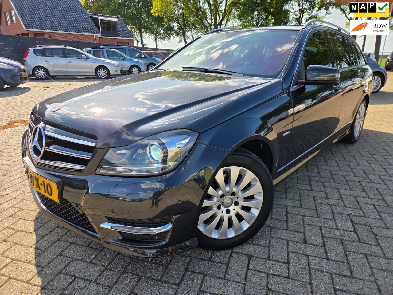 Mercedes-Benz C-klasse Estate - 180 Ambition Avantgarde 2014. Airco/Cruise/Trekhaak/Xenon etc.. APK 05-2027 - AutoWereld.nl