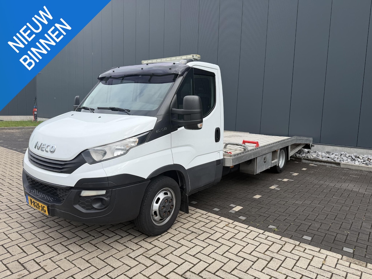 Iveco Daily - 40C15 oprijwagen | TIJHOF | Luchtvering | NAP | Nieuwe APK - AutoWereld.nl