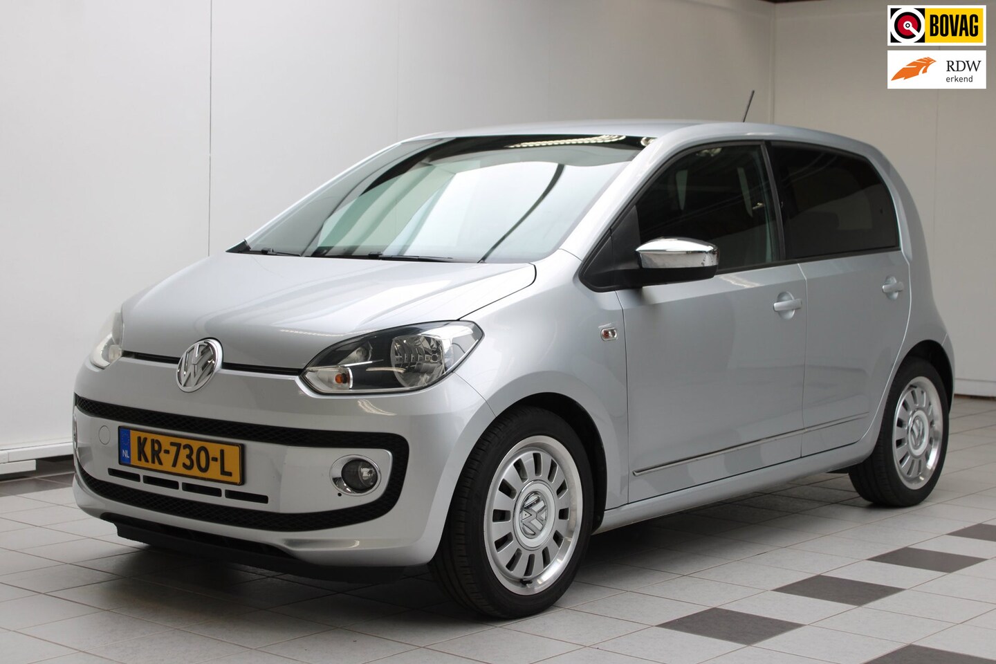 Volkswagen Up! - 1.0 - Automaat|Airco|Cruise|5-deurs - AutoWereld.nl