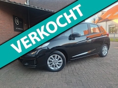 Honda Jazz - 1.3 i-VTEC Comfort Automaat Trekhaak / Cruise Controle / Navigatie / Achteruitrijcamera /