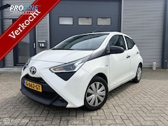 Toyota Aygo - 1.0 VVT-i x / CRUISE / AIRCO