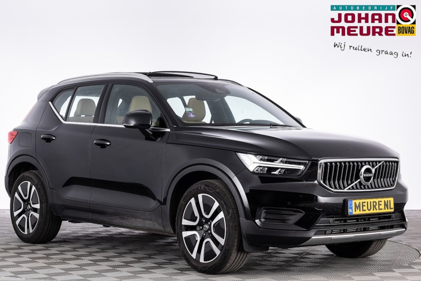 Volvo XC40 - T4 Recharge Inscription | PANORAMA | LEDER | PHEV -2e PINKSTERDAG OPEN!- - AutoWereld.nl