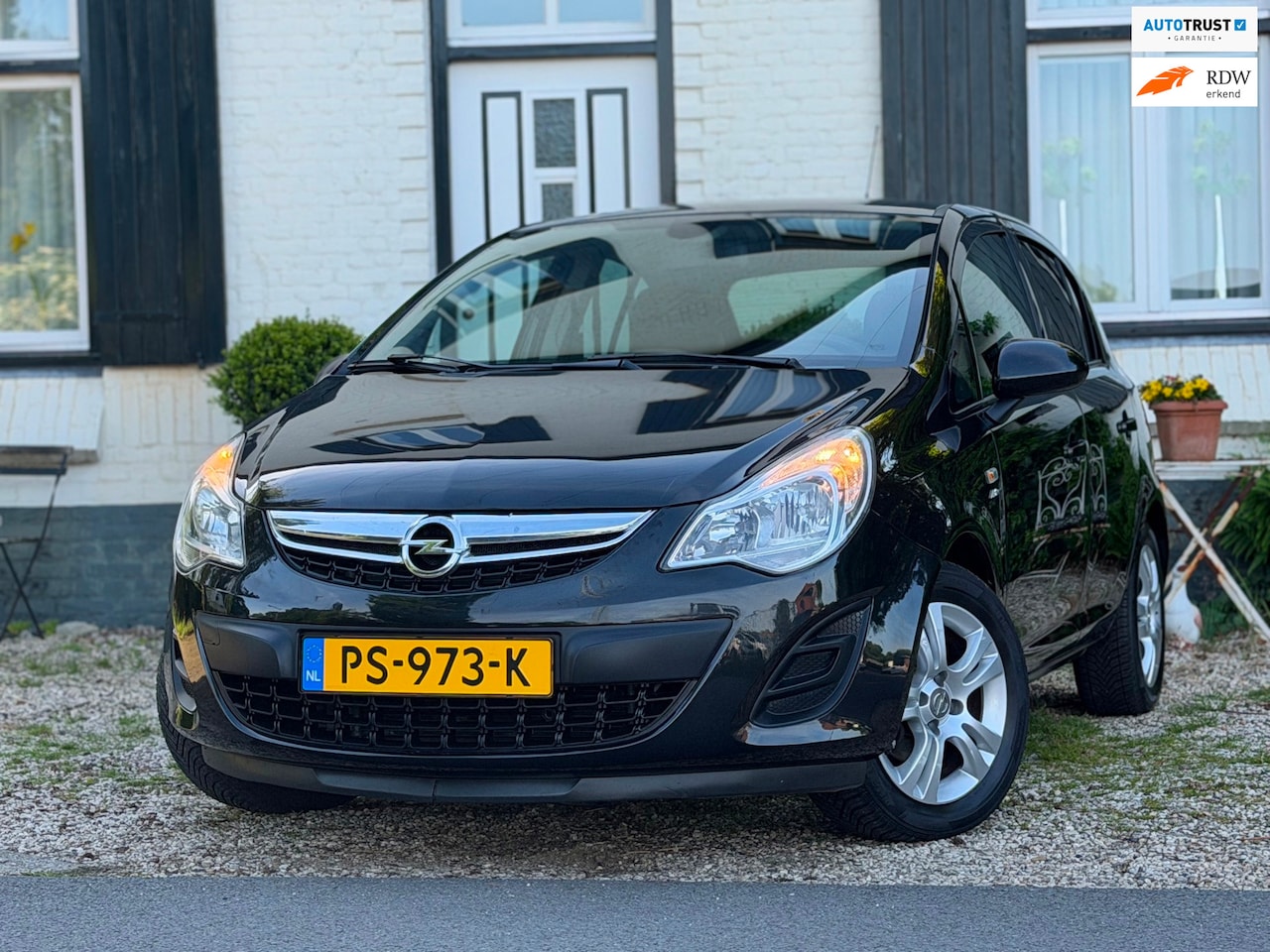 Opel Corsa - 1.4-16V Design Edition|Stoel-Stuurverwarming|Airco|Cruise|5DRS|Nette auto! - AutoWereld.nl