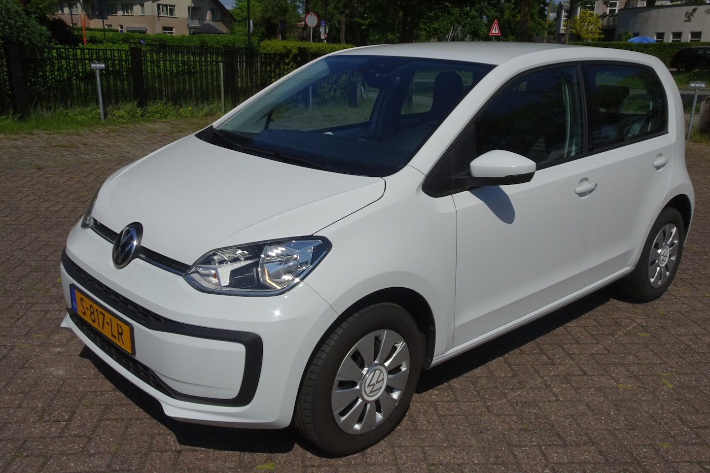 Volkswagen Up! - 1.0 1.0 MPI MOVE UP * 5 Drs * AIRCO * CV.* El.Ramen * Radio/Telefoon * - AutoWereld.nl