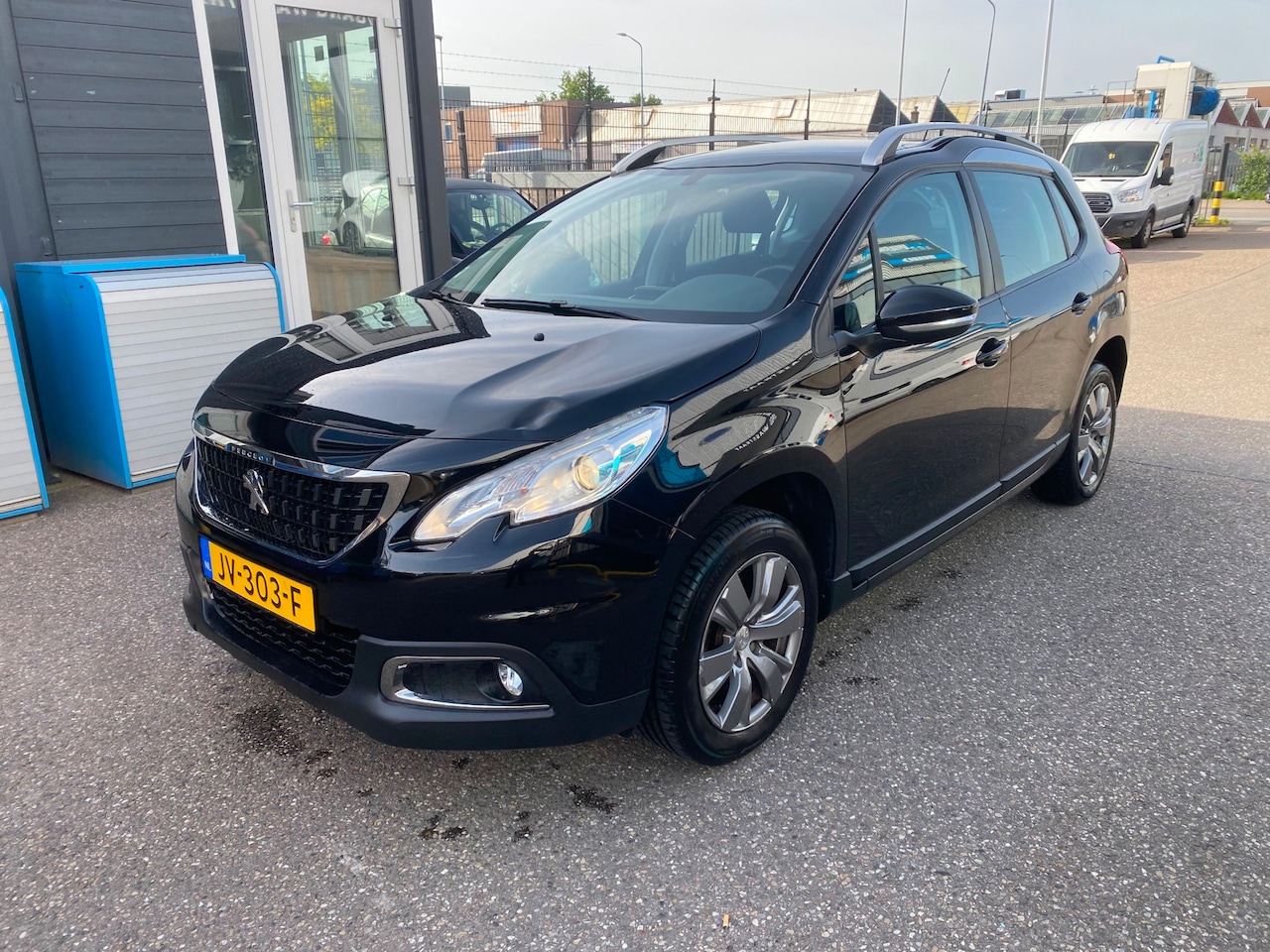 Peugeot 2008 - 1.2 PureTech Blue Lion 1.2 PureTech Blue Lion - AutoWereld.nl