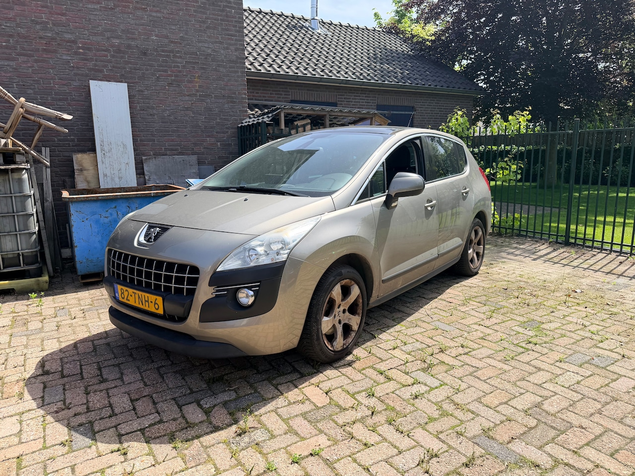 Peugeot 3008 - 1.6 THP Allure - AutoWereld.nl