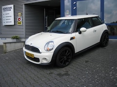 MINI One - 1.6 75pk Business Line