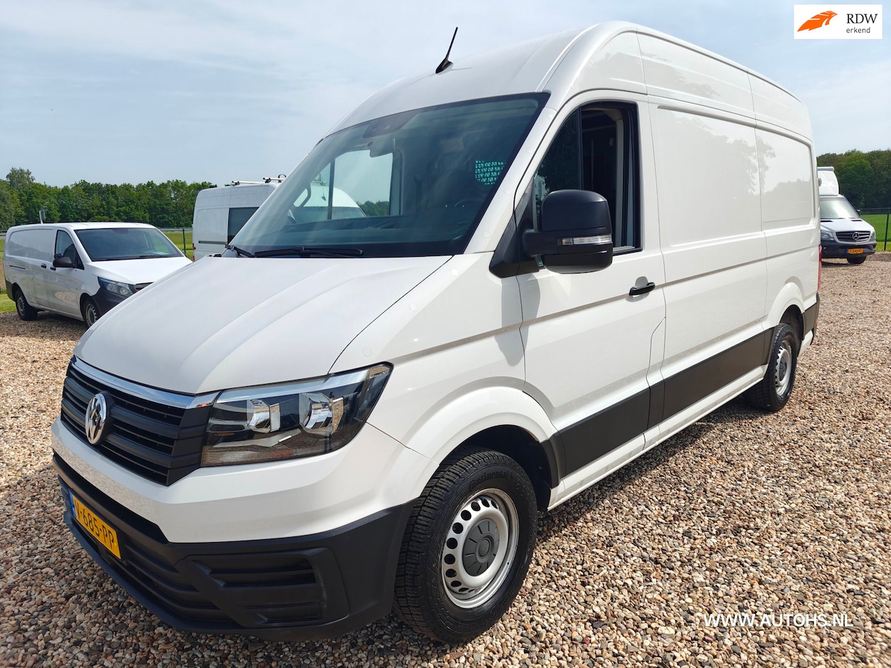 Volkswagen Crafter - 35 2.0 TDI L3H3 EL Highline 35 2.0 TDI L3H3 EL Highline ,Euro 6 , 1e Eig. 3000 KG trekkracht , Lage km , cruise , came - AutoWereld.nl