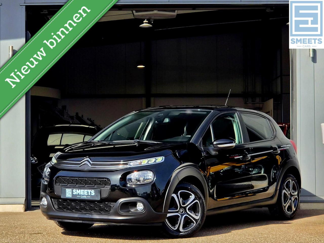 Citroën C3 - 1.2 Shine |Clima|Navi| Cruise|PDC|Carplay|Rijstr. - AutoWereld.nl