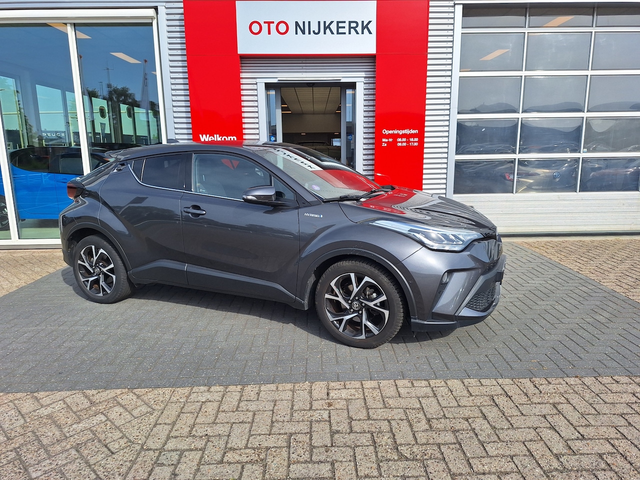 Toyota C-HR - 1.8 Hybrid Style Bi-Tone - AutoWereld.nl