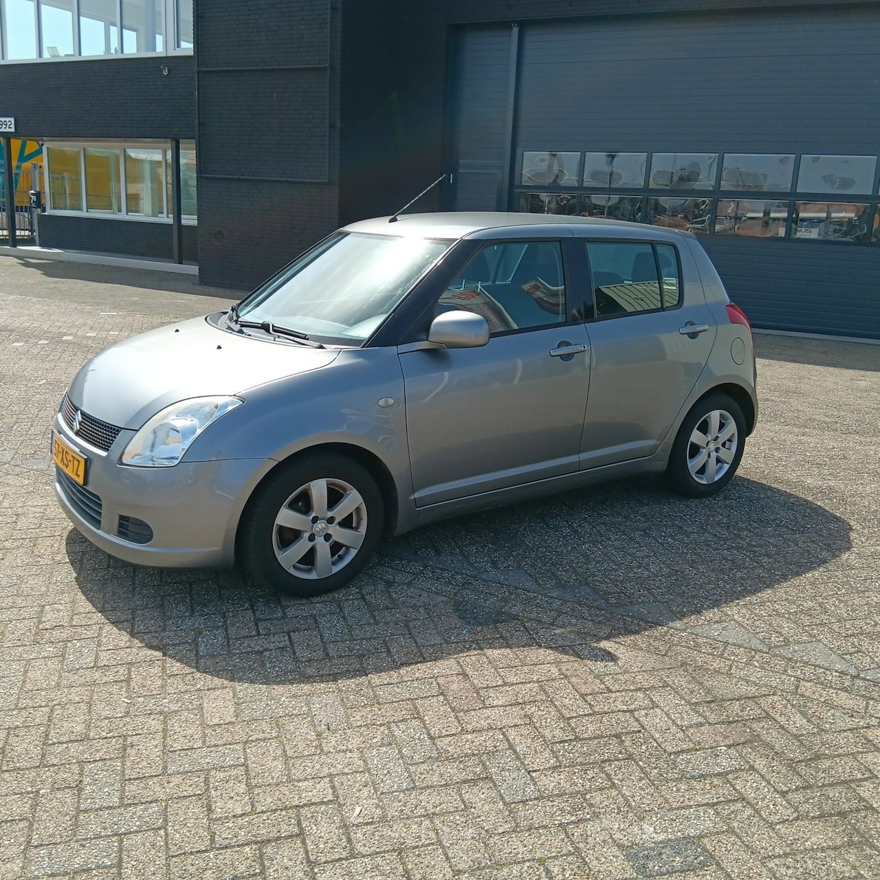 Suzuki Swift - 1.3 GLS 1.3 GLS - AutoWereld.nl