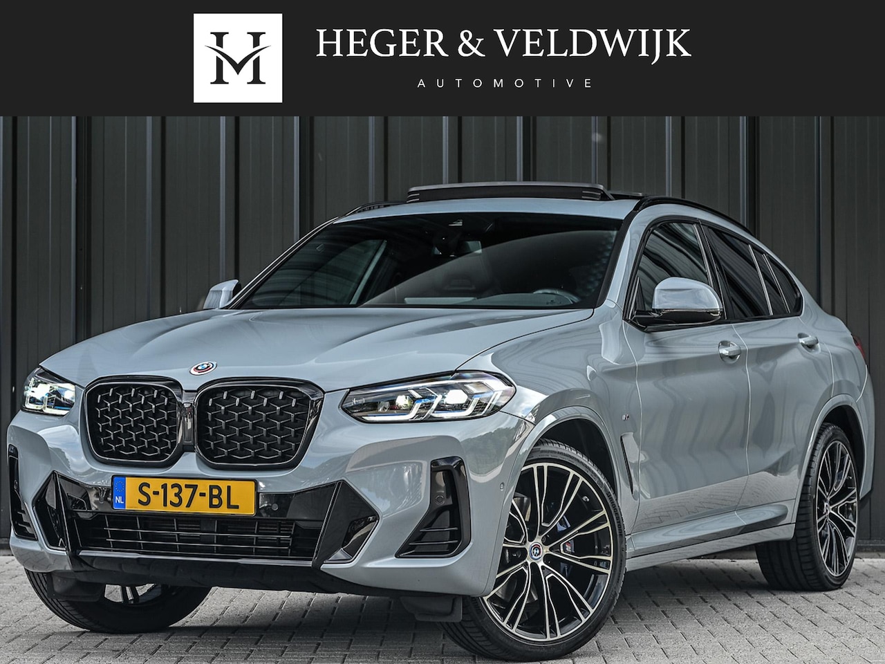 BMW X4 - xDrive20i M-Sport | Performance seats | Panoramadak | Harman Kardon | Trekhaak | Leder | A - AutoWereld.nl