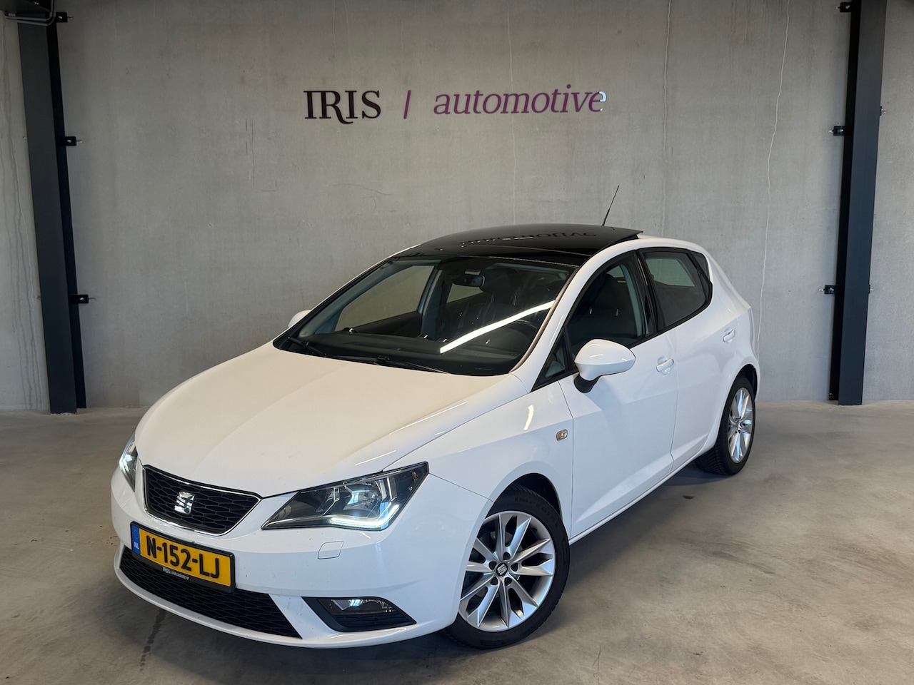 SEAT Ibiza - 1.0 MPI - Pano - Apple Carplay - Stoelverwarming - Seat Sound - AutoWereld.nl