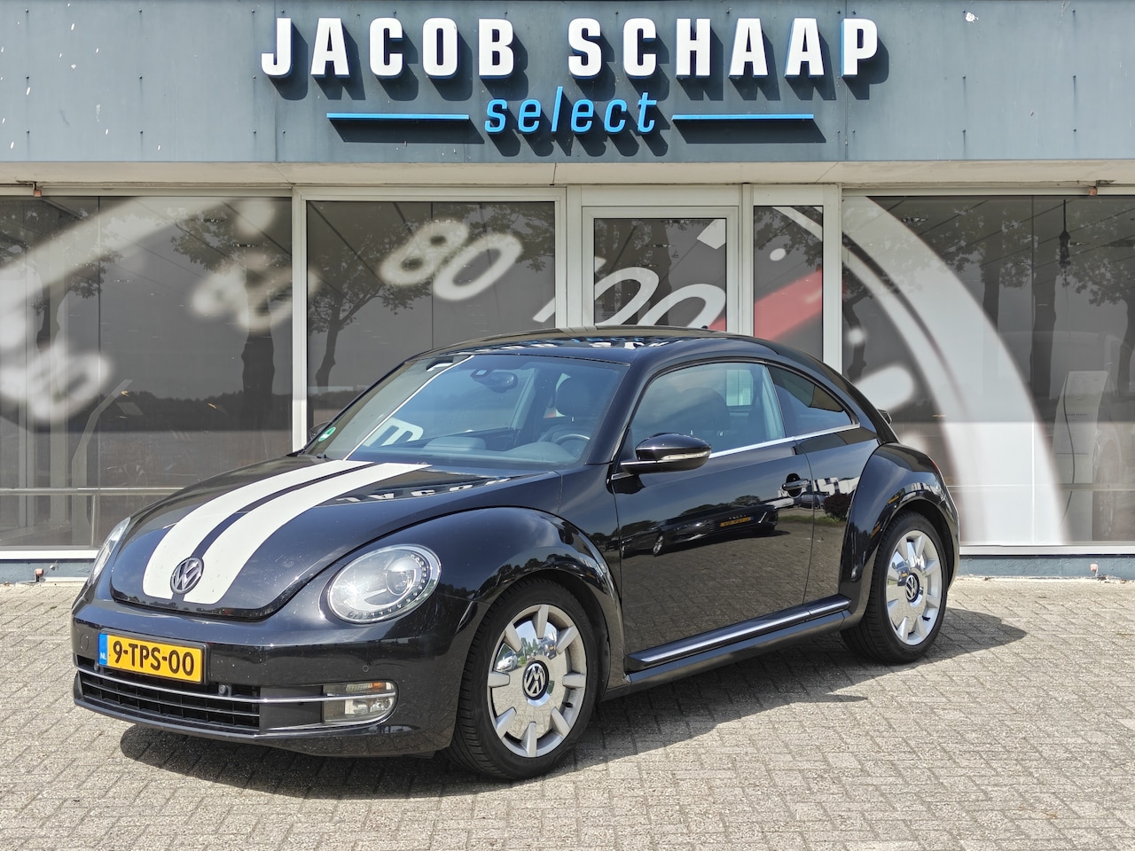 Volkswagen Beetle - 2.0 TSI Sport Automaat / 18"LM / Schuifdak / Xenon / Leder / PDC v+a / - AutoWereld.nl