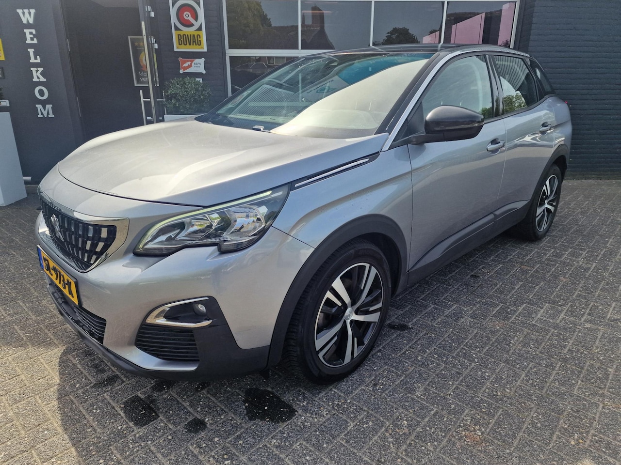 Peugeot 3008 - 1.2 PureTech Blue Lease Executive 1.2 PureTech Blue Lease Executive - AutoWereld.nl