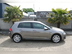 Volkswagen Golf - 1.2 TSI airco / trekhaak