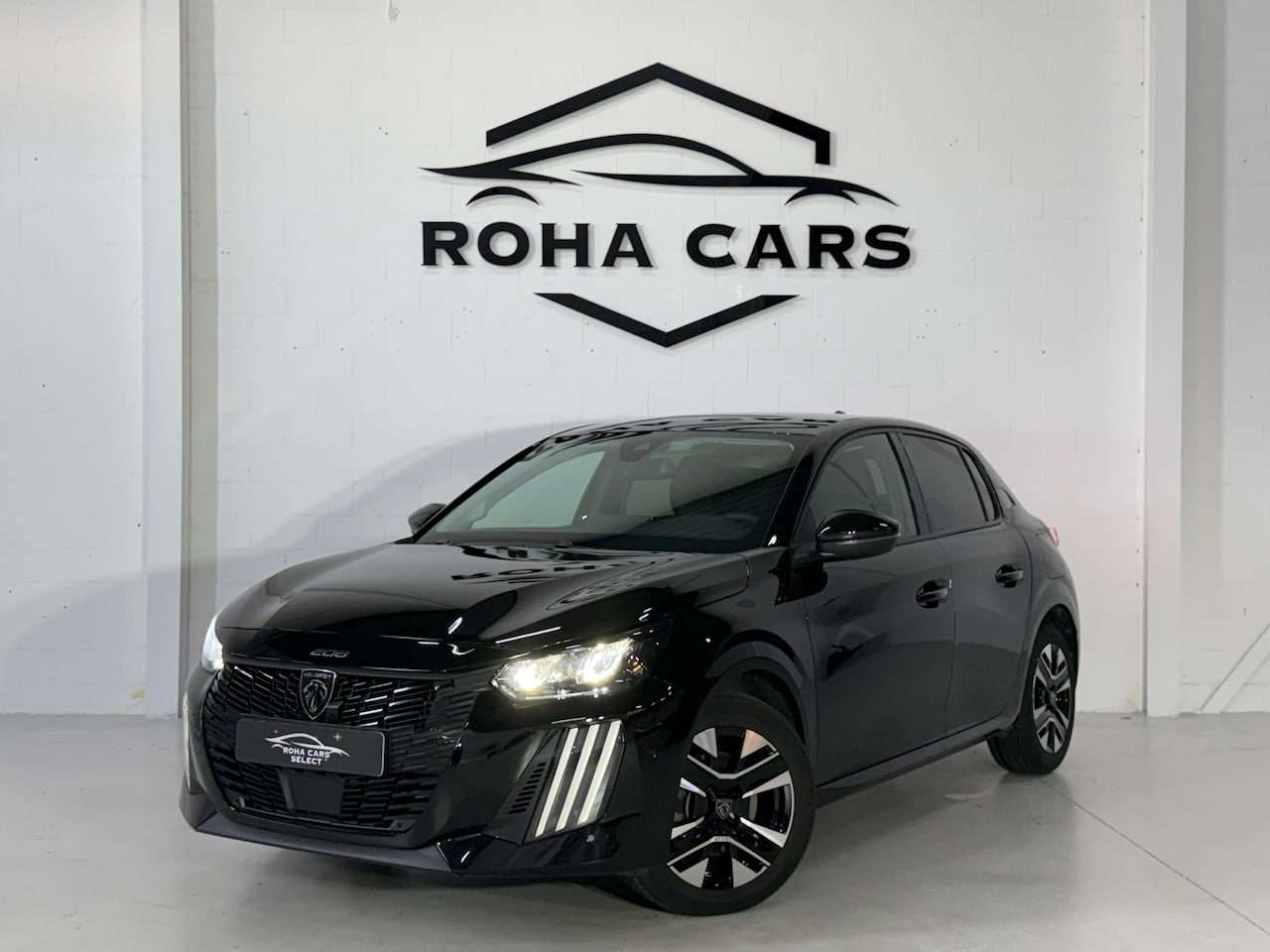 Peugeot 208 - 1.2 PureTech 100 Allure*Cruise*Dodehoek*360 camera* - AutoWereld.nl