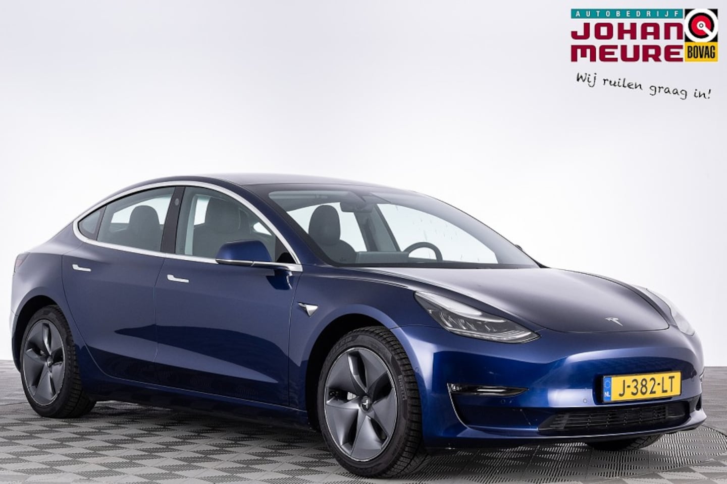 Tesla Model 3 - Long Range RWD Long Range AWD 75 kWh ✅ 1e Eigenaar -2e PINKSTERDAG OPEN!- - AutoWereld.nl