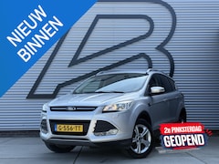 Ford Kuga - 1.5 Titanium 2e Eigenaar|Airco|Trekhaak|PDC|Cruise|Stoelverwarming|APK tot 10-2026
