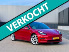 Tesla Model 3 - Long Range AWD €7500 Full self driving pakket eerste eigenaar