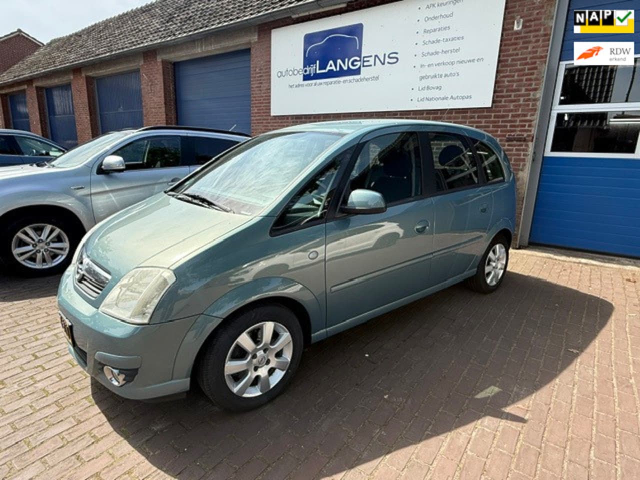 Opel Meriva - 1.6-16V Cosmo Airco, Cruise Control. - AutoWereld.nl