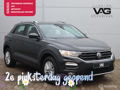 Volkswagen T-Roc - 1.0 TSI Leer Camera CarPlay PDC Parkeersensoren
