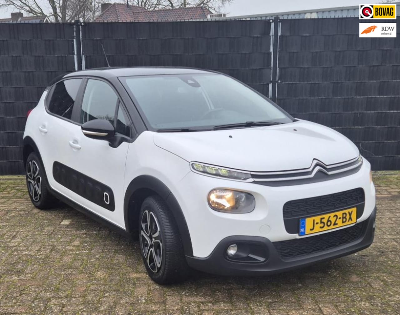 Citroën C3 - 1.2 PureTech Feel 1.2 PureTech Feel - AutoWereld.nl