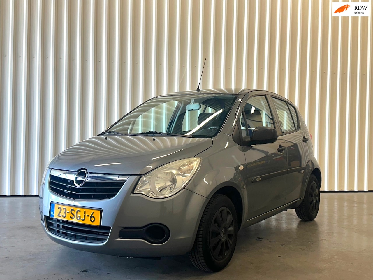 Opel Agila - 1.0 Selection 70.892km - AutoWereld.nl