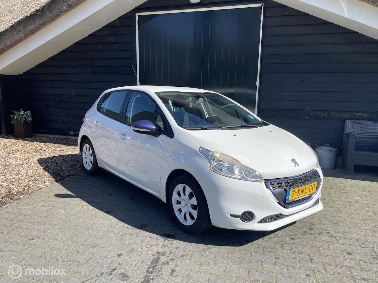 Peugeot 208 - 1.0 PureTech LIKE 1.0 PureTech LIKE - AutoWereld.nl