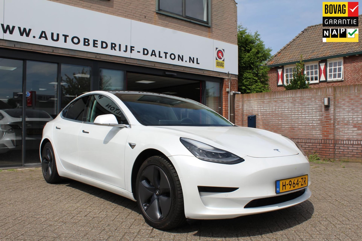 Tesla Model 3 - RWD Plus 60 kWh AUTOPILOT / PANODAK / LEER / INCL.BTW - AutoWereld.nl