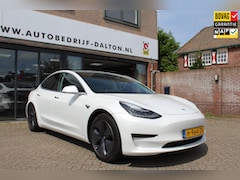 Tesla Model 3 - RWD Plus 60 kWh AUTOPILOT / PANODAK / LEER / INCL.BTW