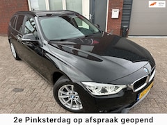 BMW 3-serie Touring - 318i Corporate Lease Executive / Navi / PDC / AUT / Clima / NAP