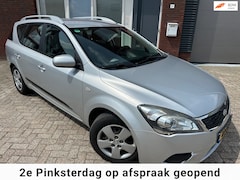 Kia Cee'd - 1.4 CVVT X-tra / Navi / Airco / NAP / Carplay