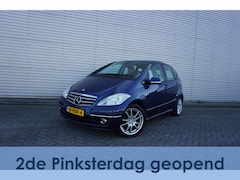 Mercedes-Benz A-klasse - 160 Business Class Elegance AUTOMAAT - Airco / Cruise / BT / Parkeers. / Lm velgen / NAP