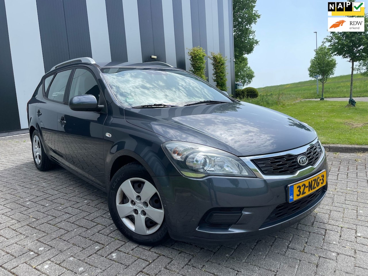 Kia Cee'd - 1.4 CVVT X-tra 1e Eigenaar-Nw APK-Airco-Trekhaak - AutoWereld.nl