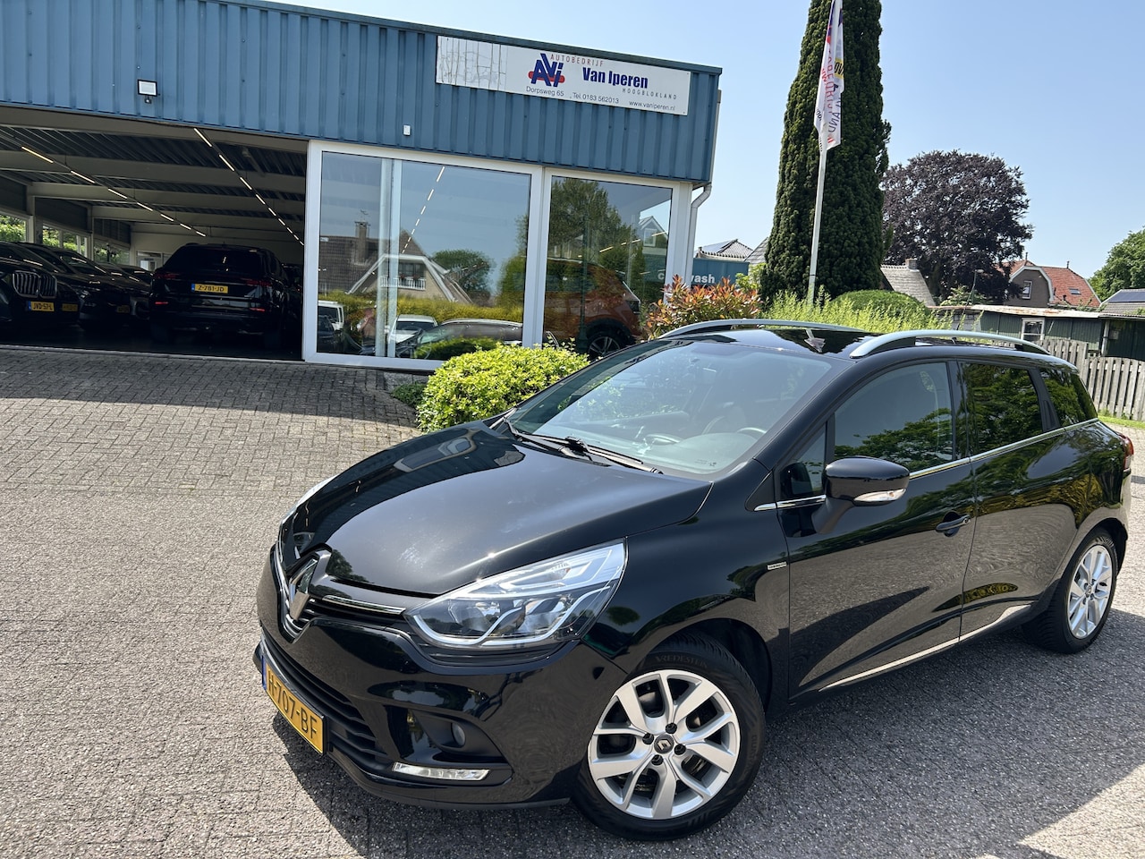 Renault Clio Estate - 0.9 TCe Limited 0.9 TCe Limited - AutoWereld.nl