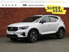 Volvo XC40 - B4 Plus Dark | Semi-Elektrische Trekhaak | Verwarmbare Voorstoelen en Stuurwiel | Verwarmb