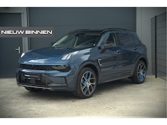 Lynk & Co 01 - 1.5 | Panoramadak | Stoelverwarming | Keyless | Apple Carplay | Adaptive Cruise Control |