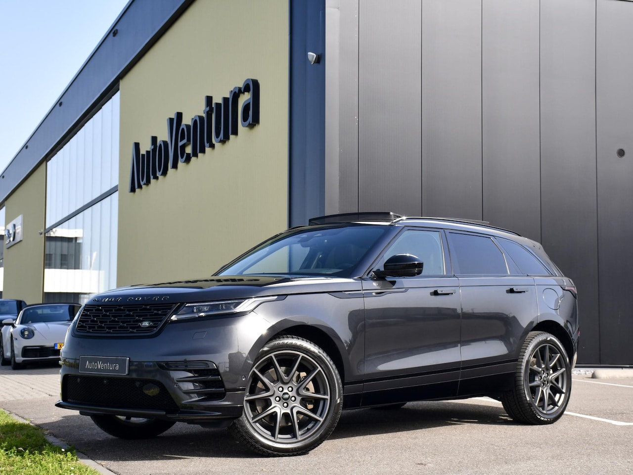 Land Rover Range Rover Velar - 2.0 P400e AWD Dynamic SE PHEV | Meridian | Schuif-/kantel Pano | Adapt. Cruise | 21 Inch - AutoWereld.nl