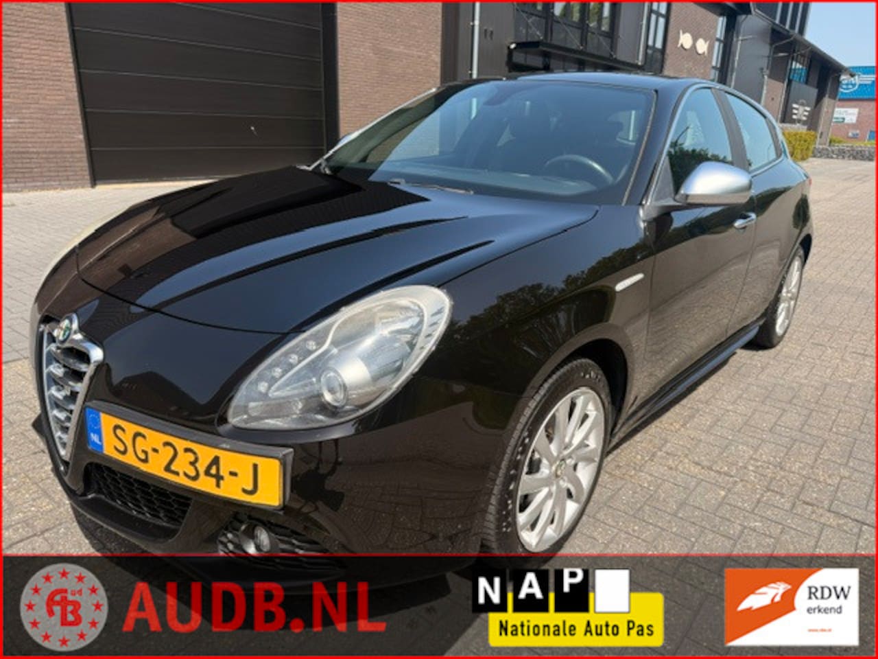 Alfa Romeo Giulietta - 1.4 T Progression| HALF LEDER|17 INCH|CLIMA|NETTE AUTO| - AutoWereld.nl