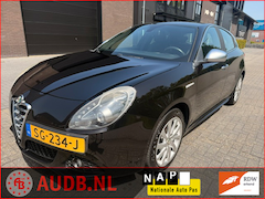 Alfa Romeo Giulietta - 1.4 T Progression| HALF LEDER|17 INCH|CLIMA|NETTE AUTO|