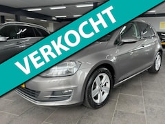 Volkswagen Golf - 1.2 TSI Highline navigatie clima cruise controle elektrische pakket parkeersensoren lm-vel