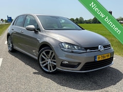 Volkswagen Golf - 1.4 TSI ACT Aut Highline R | Full Options