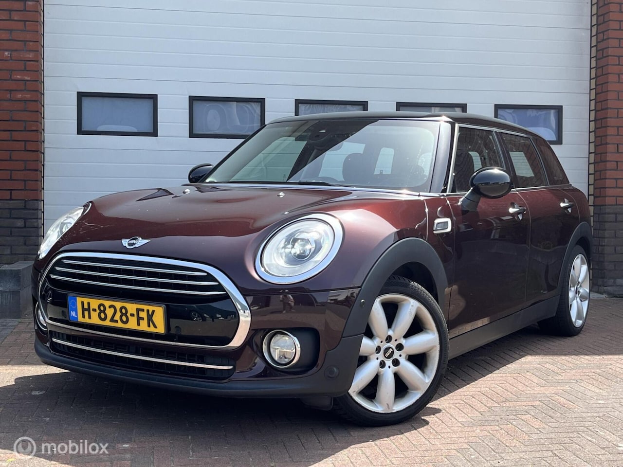 MINI Clubman - 1.5 Cooper Business 1.5 Cooper Business - AutoWereld.nl