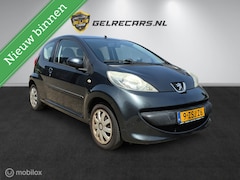 Peugeot 107 - 1.0-12V XR Nette Staat