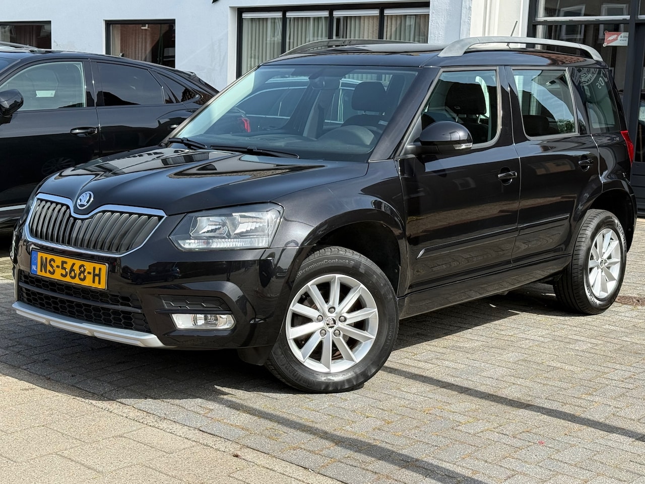 Skoda Yeti - 1.2 TSI Greentech Ambition 1.2 TSI Greentech Ambition, Stoelverwarming,L.M.Velgen,Cruise control,Climate control - AutoWereld.nl