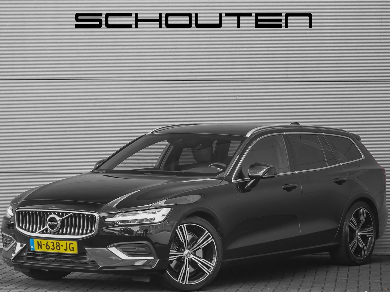Volvo V60 - 2.0 T5 Inscription Camera H/K Trekhaak ACC 19" - AutoWereld.nl