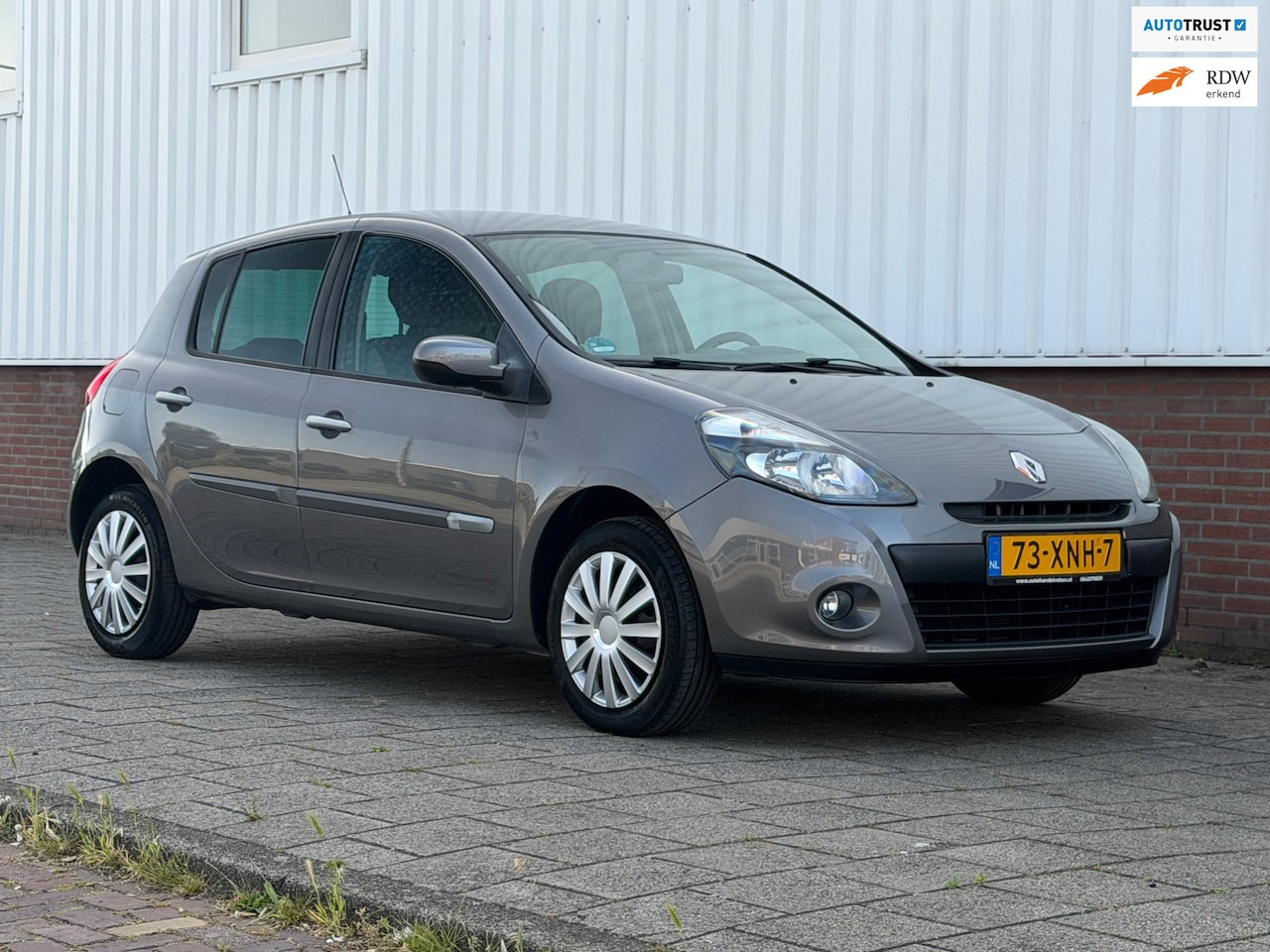 Renault Clio - 1.2 Authentique Nap Airco - AutoWereld.nl