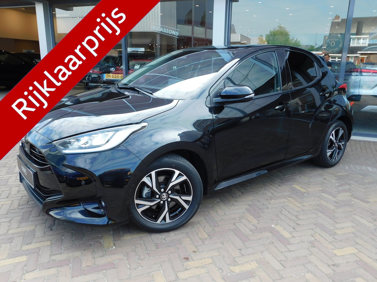Toyota Yaris - 1.5 Hybrid 115 First Edition | Comfort Pack - AutoWereld.nl